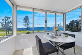 Ocean View 1BDR Apartment at Maroubra Beach, Sydney